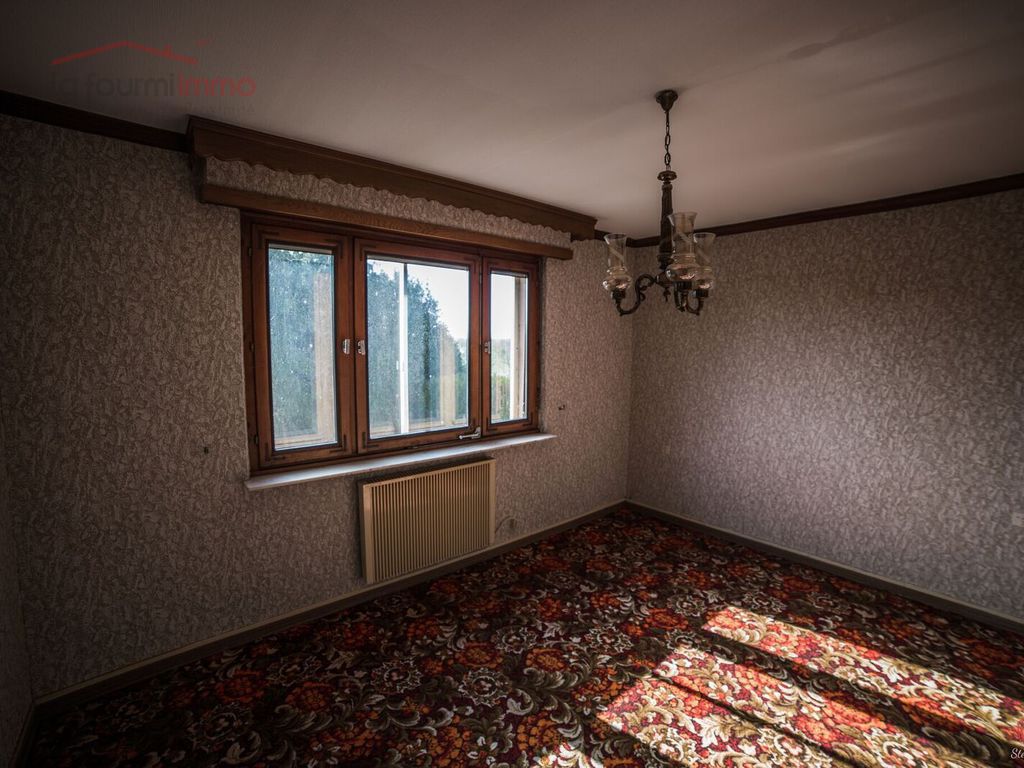 Maison individuelle, dans un endroit calme d'Insming. - Port chambre