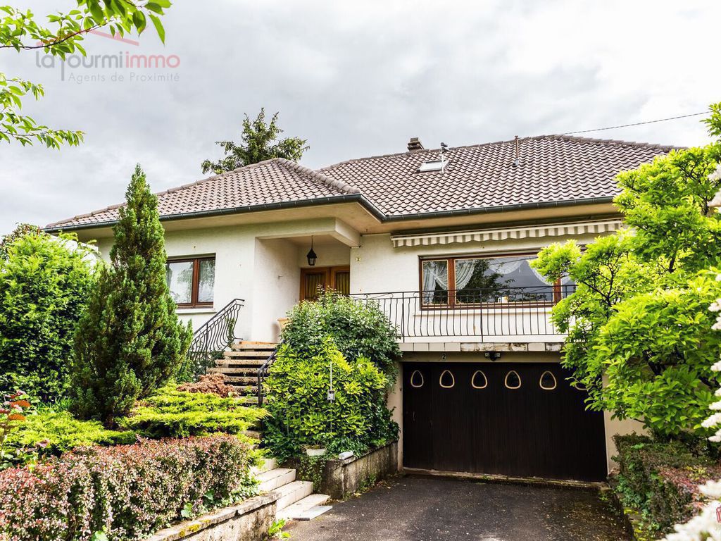 Maison individuelle, de 124m², construite en 1972. - Vuko devanture 2