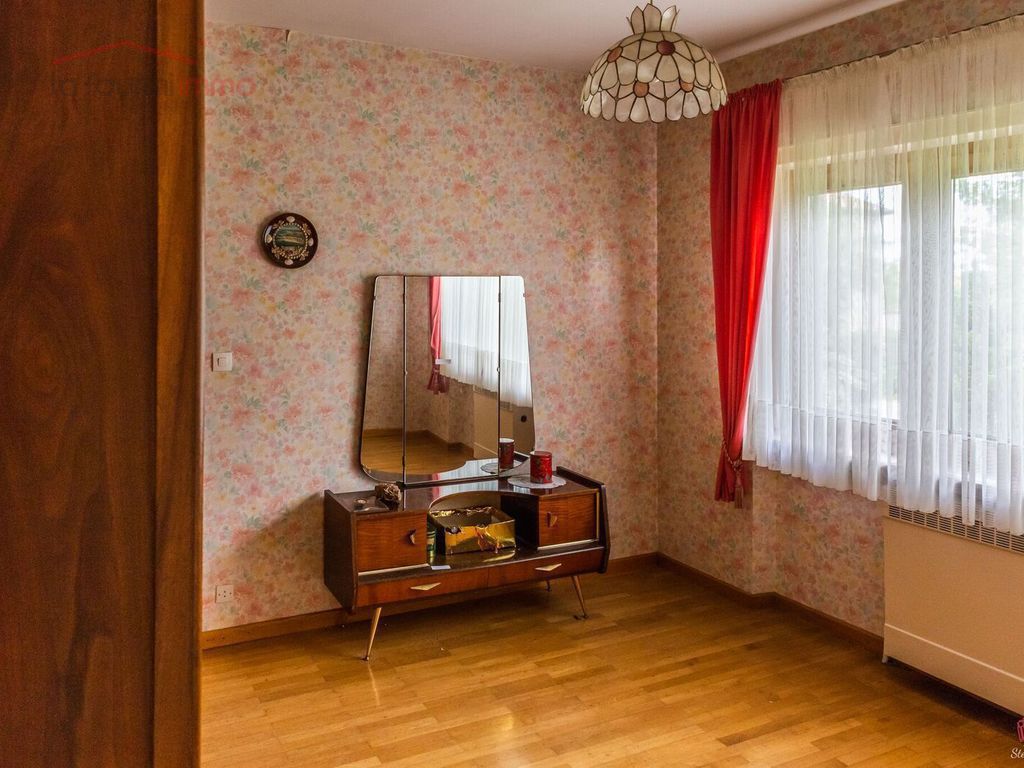 Maison individuelle, de 124m², construite en 1972. - Vuko chambre 2