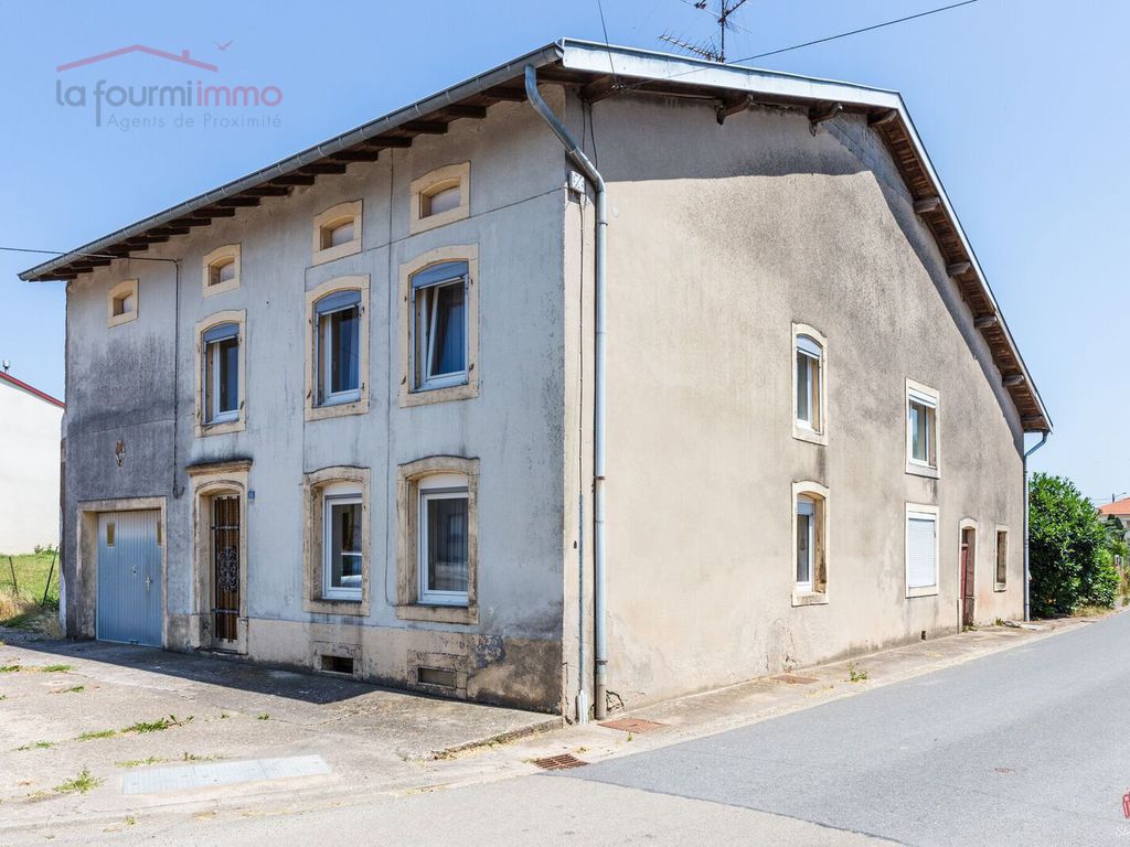 Maison ancienne, au centre du village de Fremestroff - Iff devanture