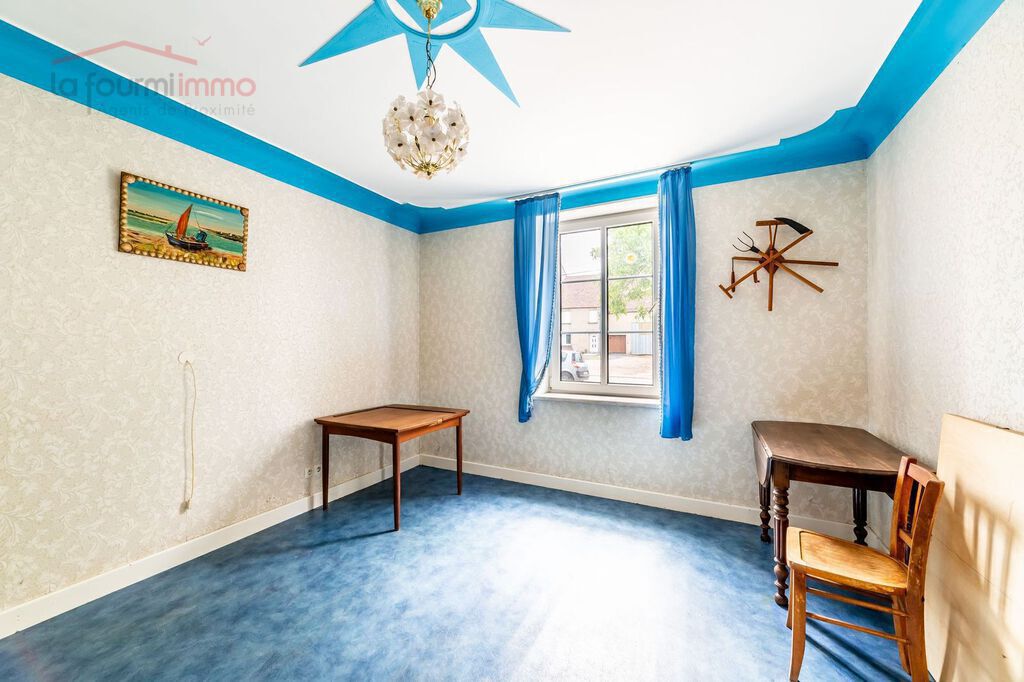 Ancien corps de ferme à Givrycourt. - Jap s jour