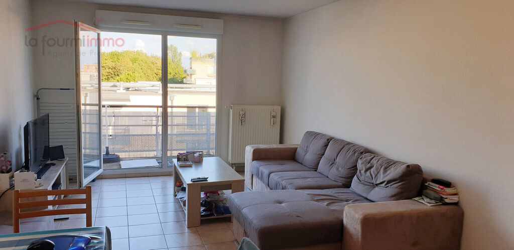 F2 de 45m² vendu loué - Séjour