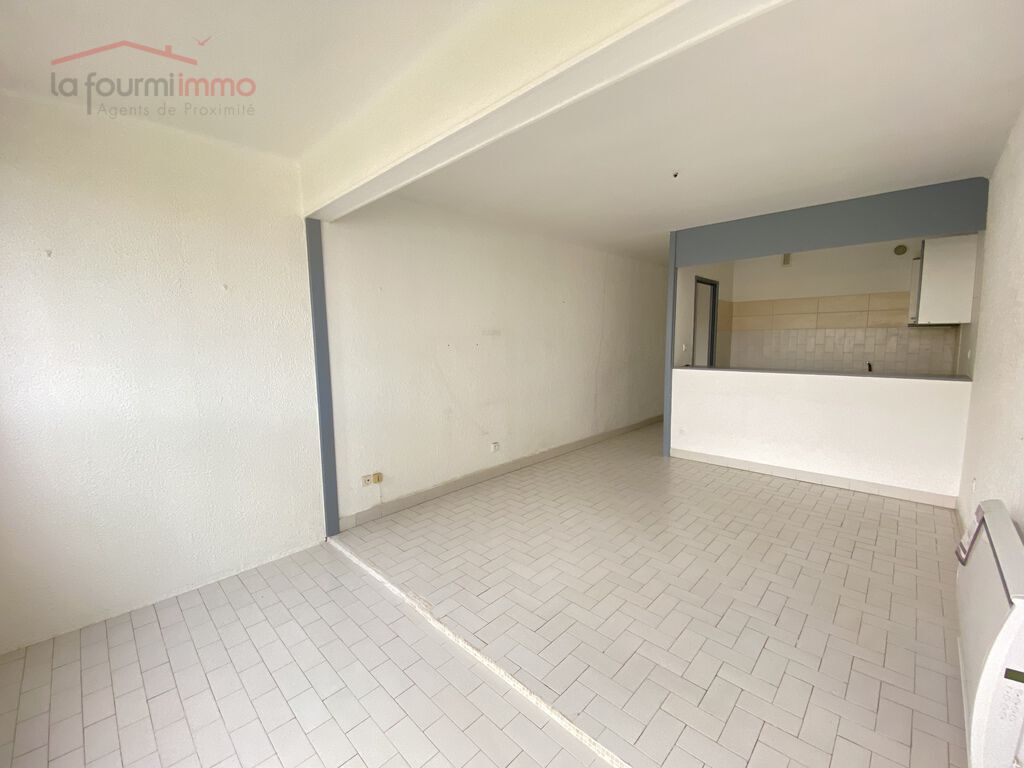 Joli appartement refait T2 37m² utile - Port Saint Cyprien - 3a653615-7c6d-448c-a73d-5b47eb4c8515