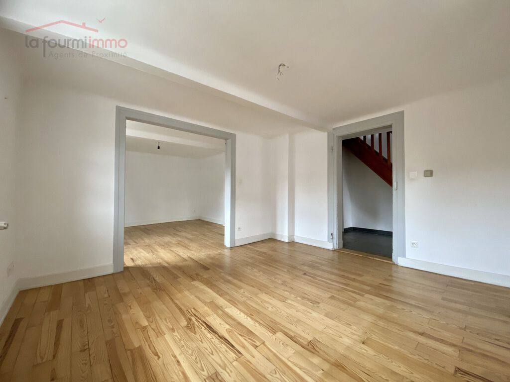 Maison 5 pièces avec dépendances ..Vendu.. - PIECE 1 ET 2