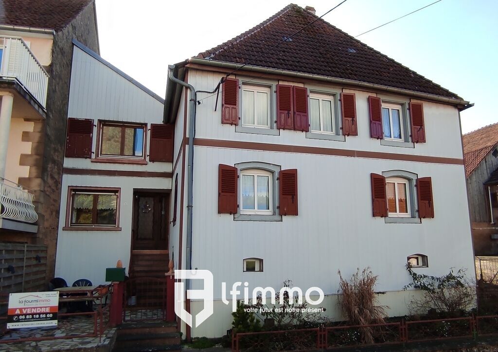 Maison semi-mitoyenne, 164 m², dans un village calme - Entrée rue de l'église