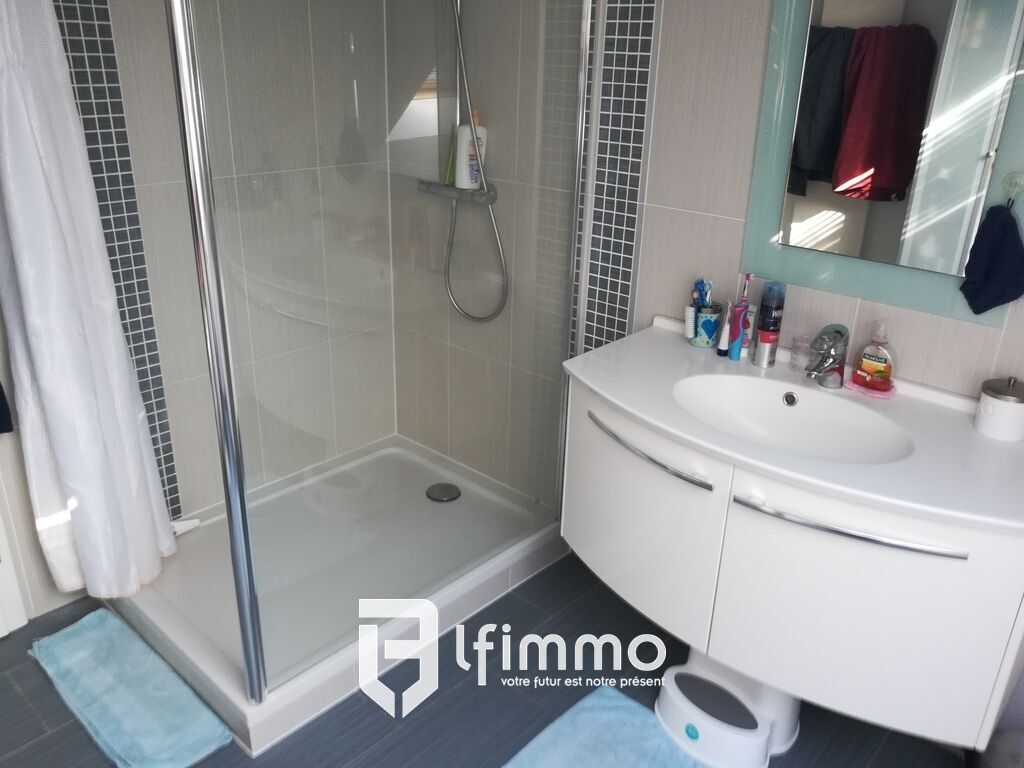 maison 4/5 pièces avec extérieur en centre-ville - Sde 4