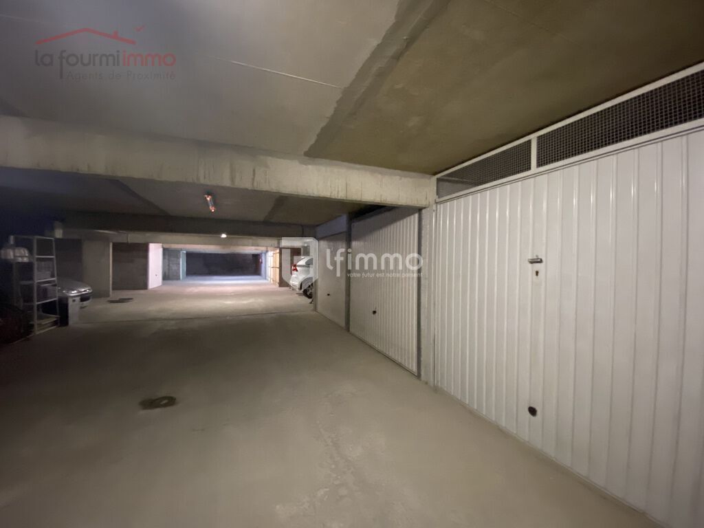 Garage sécurisé en souterrain - 11,5 m2 - Saint Cyprien Plage - B86dc00d-120d-42a5-b74a-ed445af9a5dc