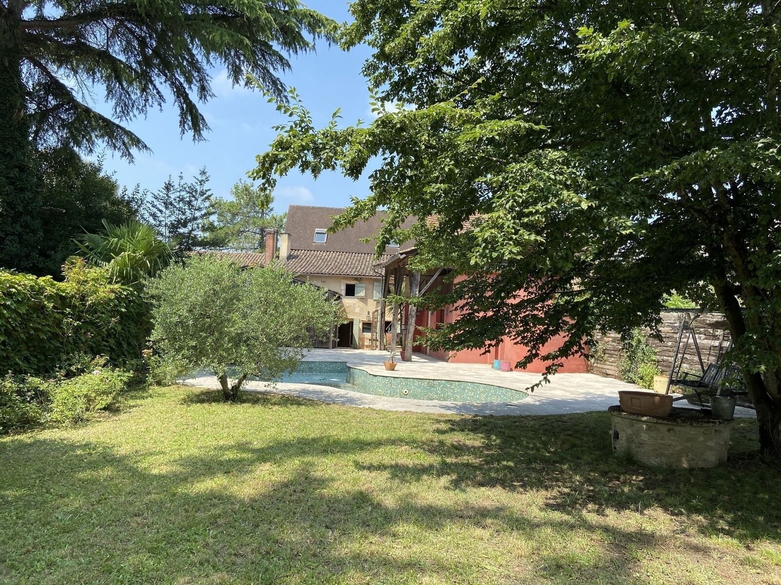 Maison en pierre - Exterieur piscine