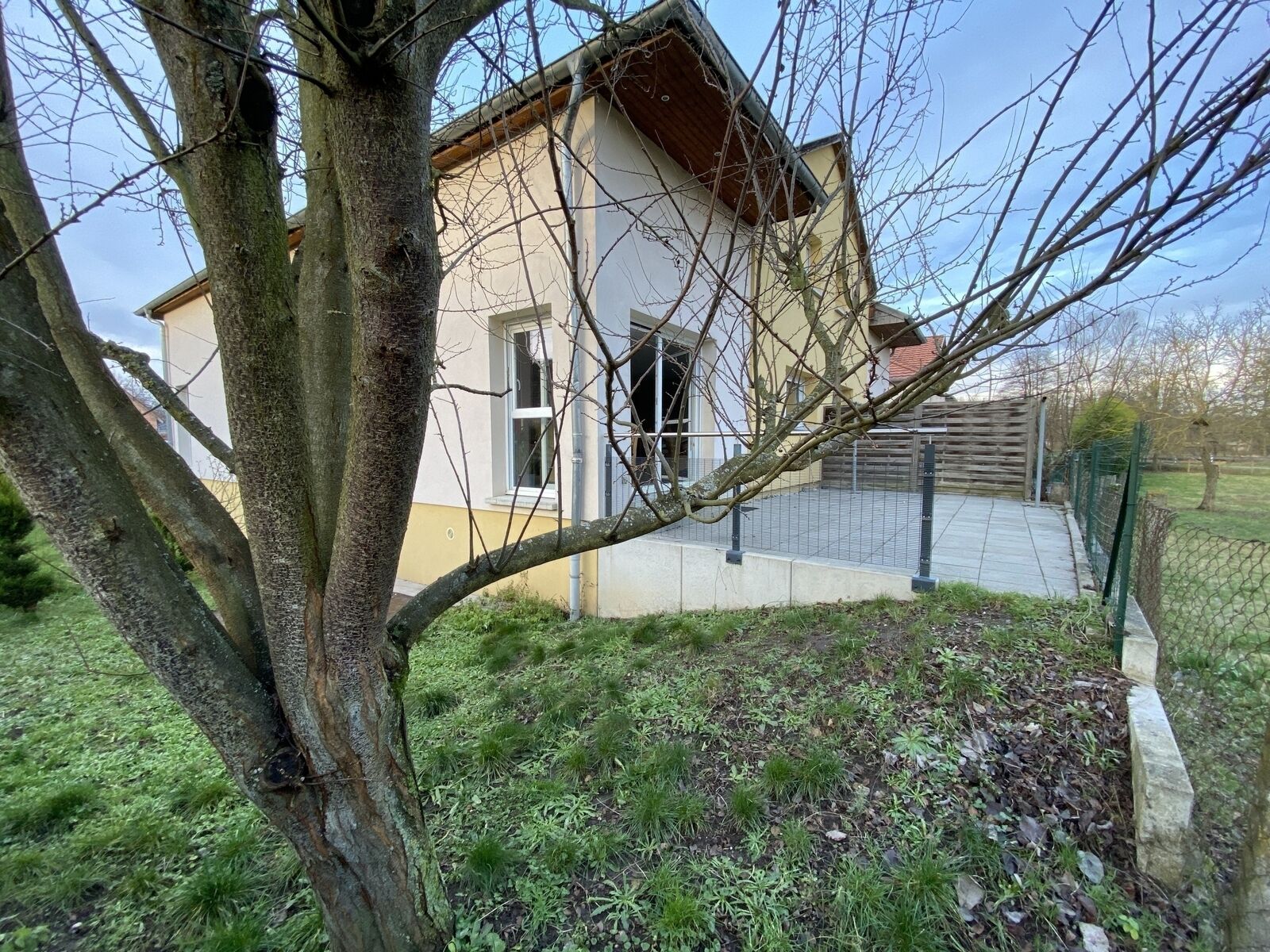 Duplex 4 pièces en rez- de-jardin de 87m² - Img 1045