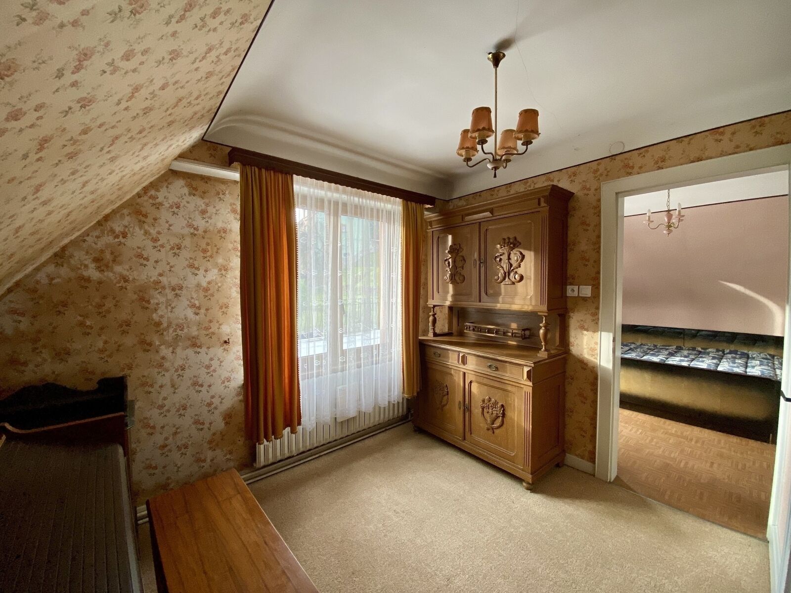 Maison de village, 6 pièces avec jardin - Chambre étage