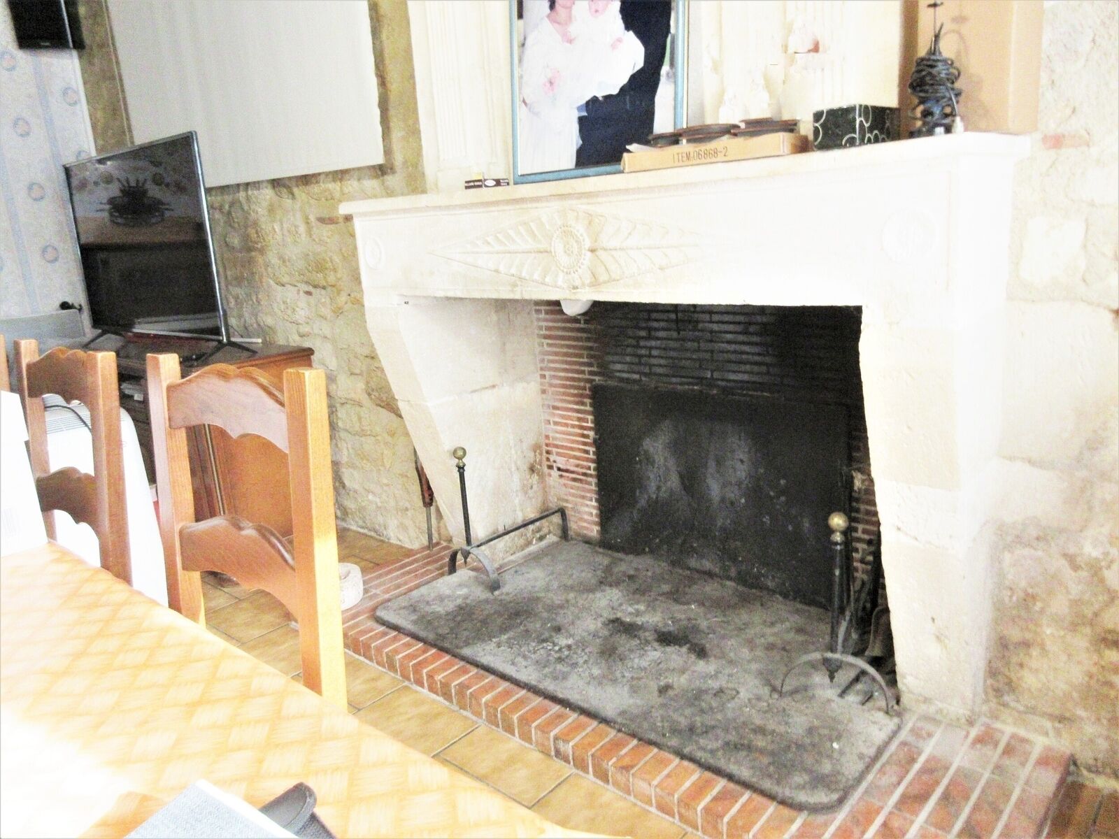 Maison de ville en pierre - Img 1435  2