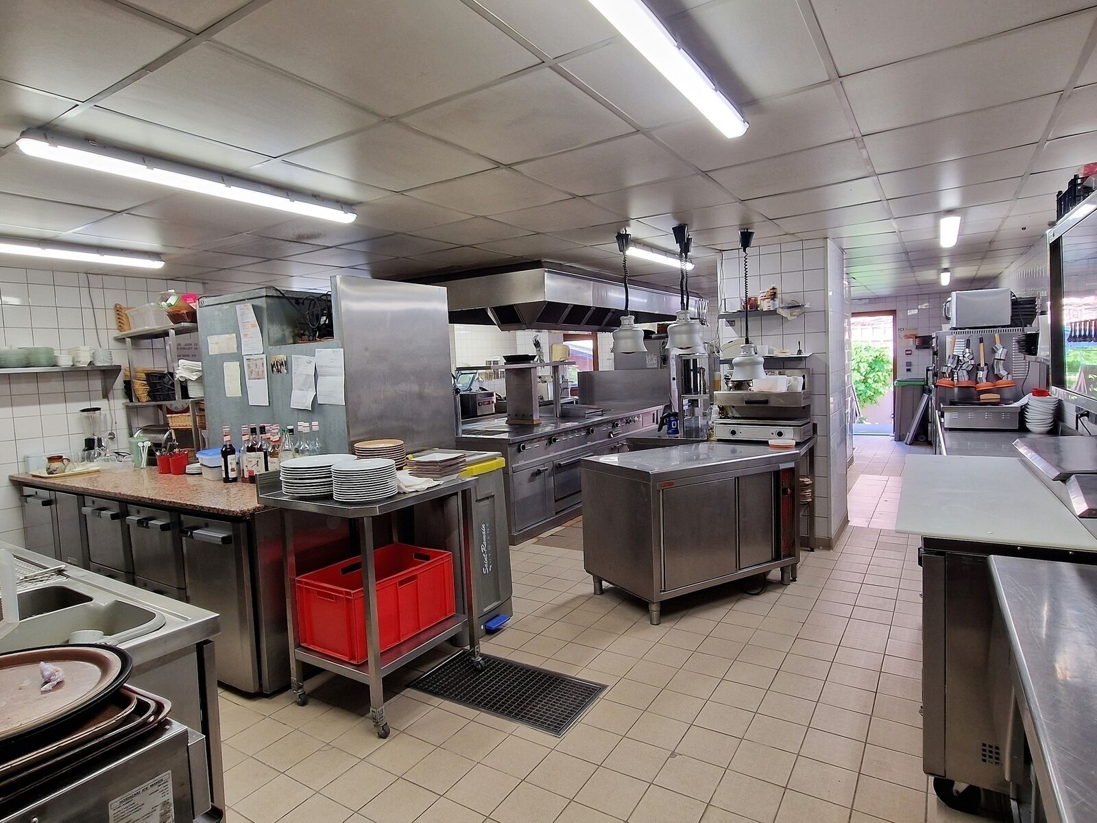 Fonds de commerce hôtel-restaurant  - 0