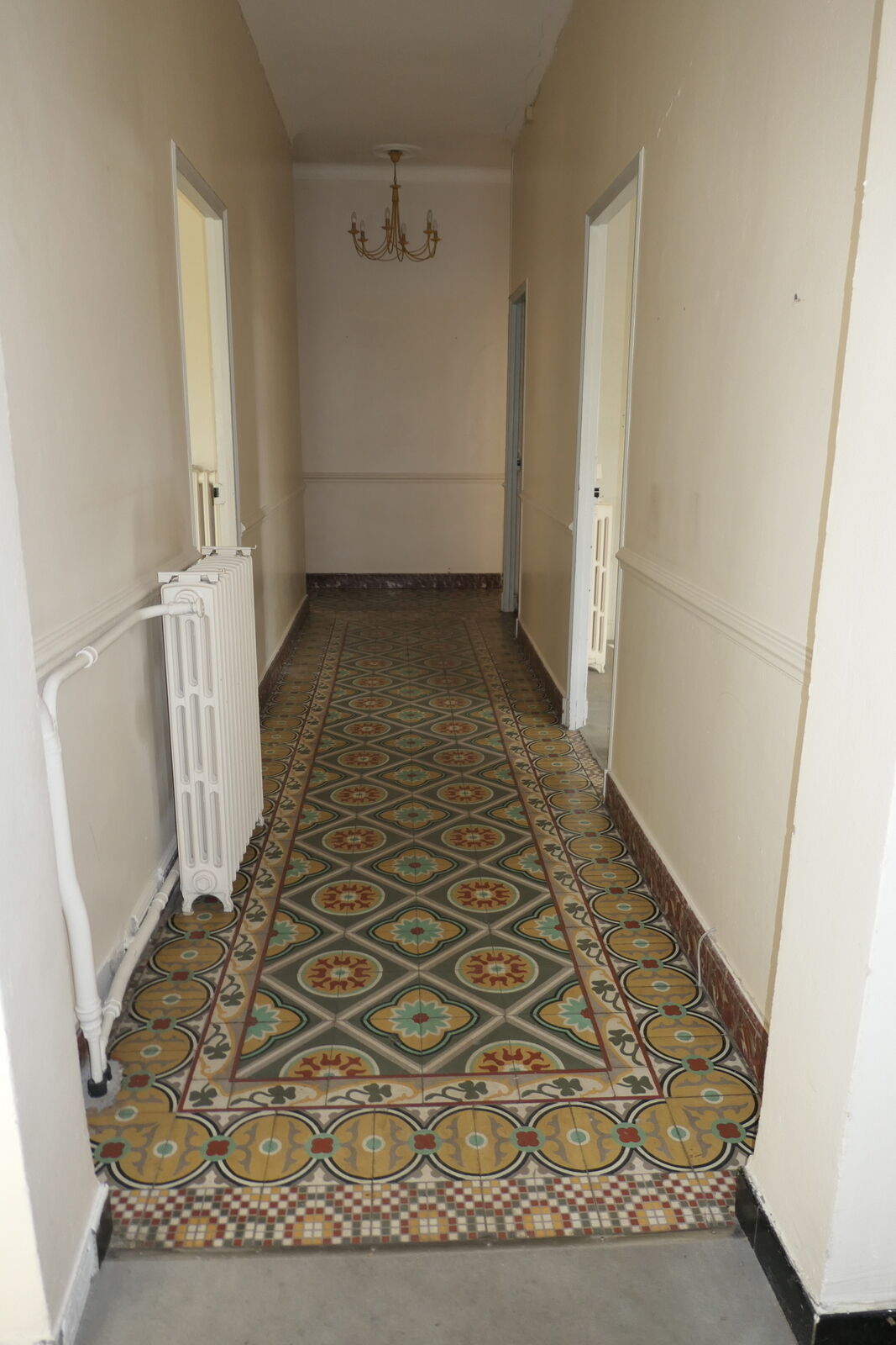 Immeuble au centre ville de Port Saint Louis du Rhône - Hall