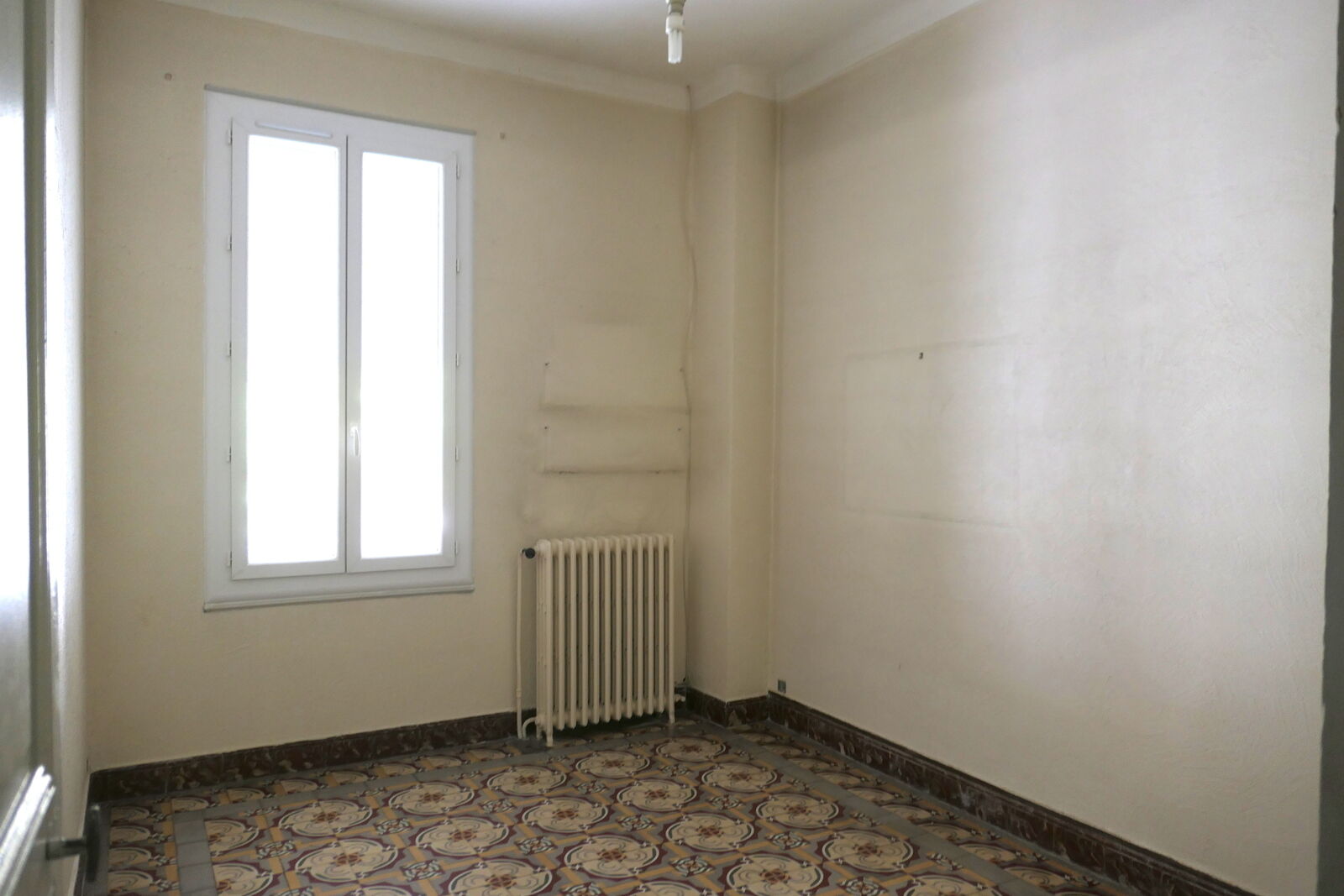 Immeuble au centre ville de Port Saint Louis du Rhône - Une des chambres