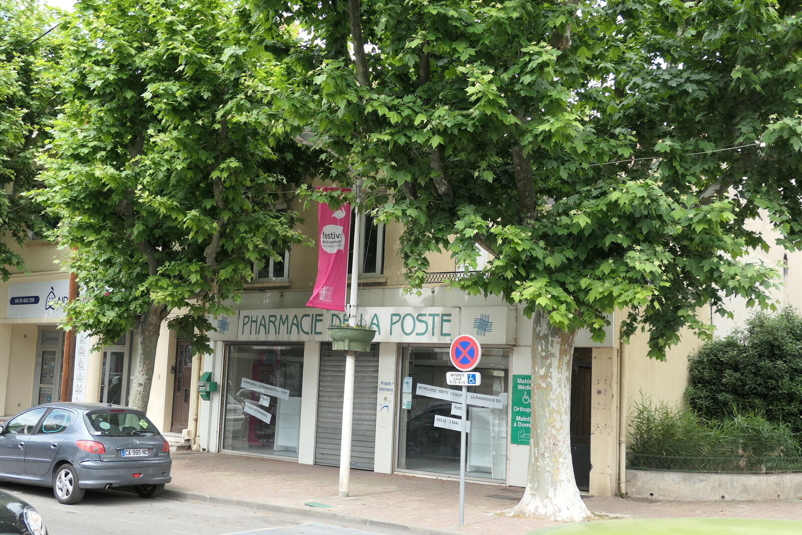 Immeuble au centre ville de Port Saint Louis du Rhône - Avenue du Port