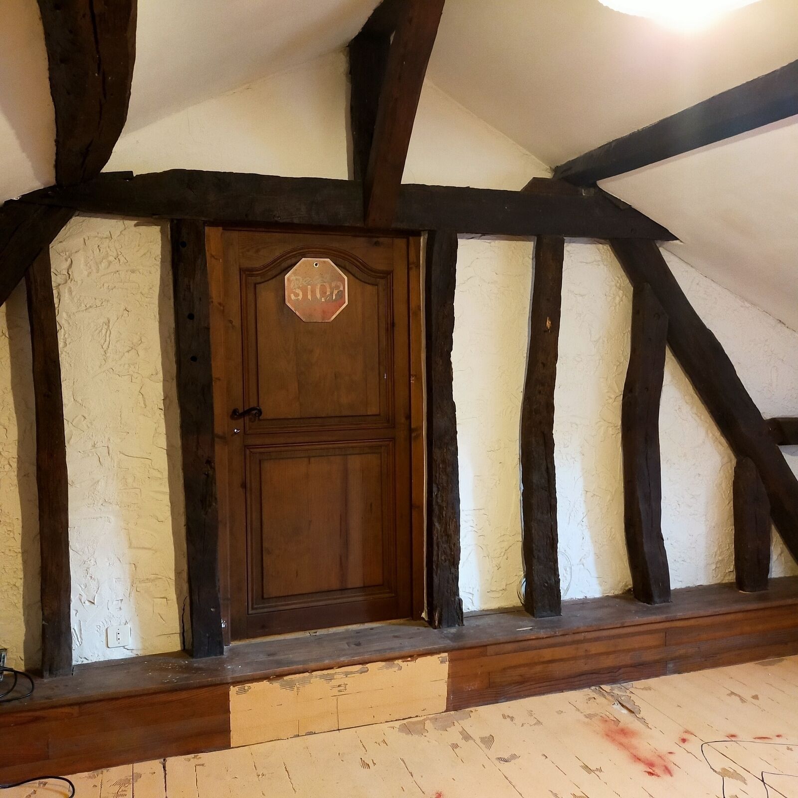 maison 190m² 4 chambres secteur marciac gers - Accès pièce rangement