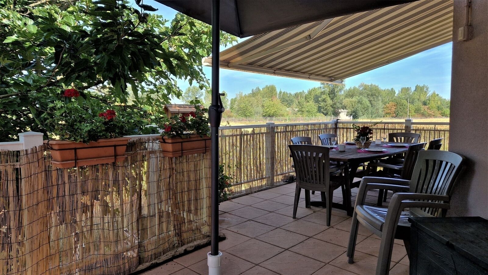 --"Vendu"--  - 20220824 103328 1