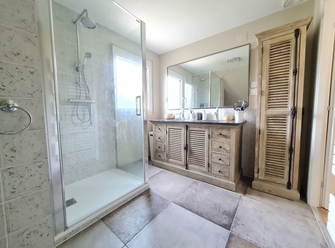 Charmante maison à saisir - Salle de bain