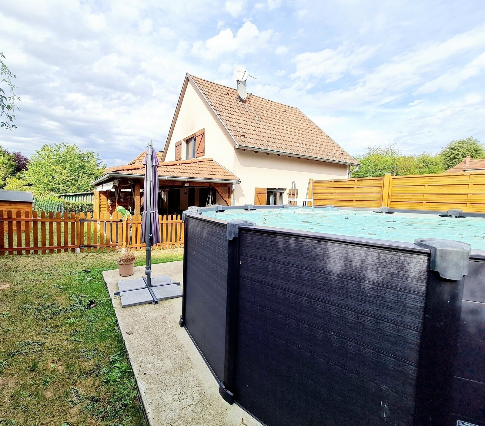 Charmante maison à saisir - Piscine