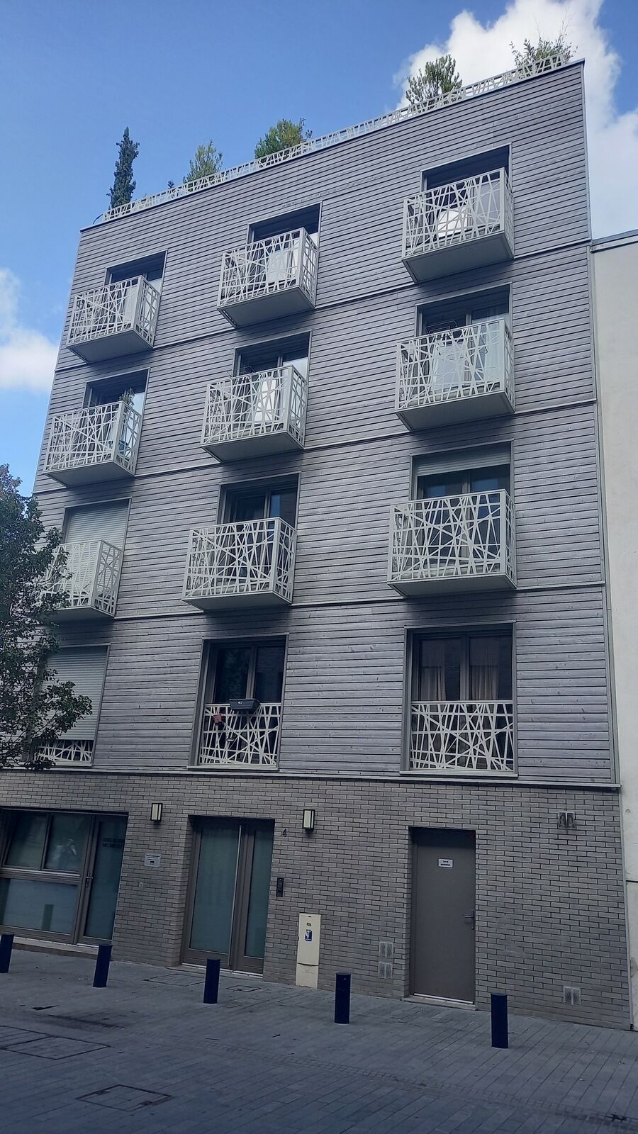 Bel appartement 2 pièces de 49m2 avec grande terrasse à Pantin  - 20220915 135249