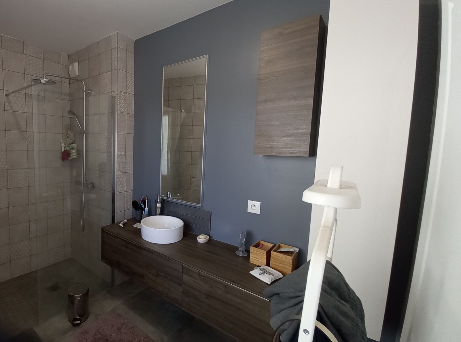 Bel appartement 2 pièces de 49m2 avec grande terrasse à Pantin  - 20220904 174719