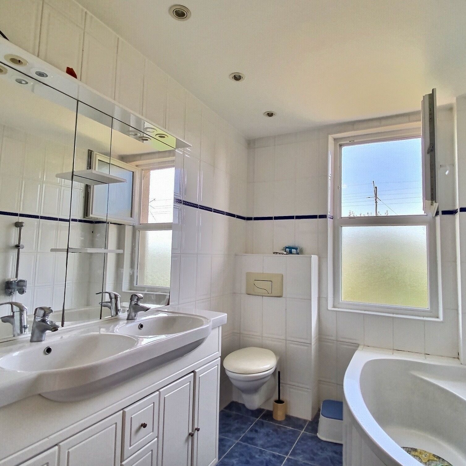 Opportunité à saisir  - Exposio 127121883