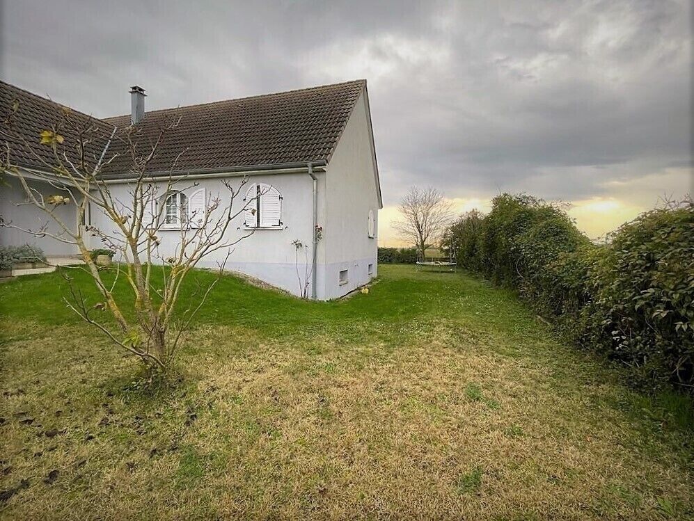 Rare maison de village plain-pied  - Exte