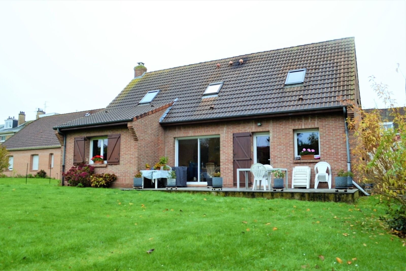 Exeptionnel Pavillon sur un terrain de 894m² - Dsc 0465