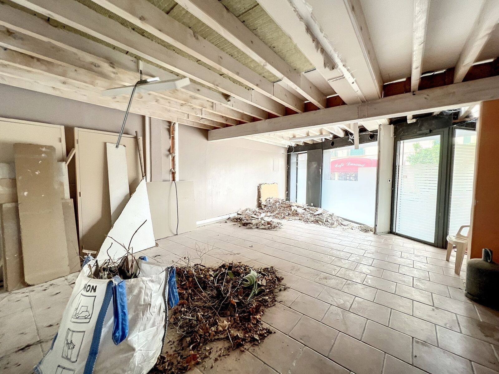 Immeuble de 3 niveaux avec extérieur - Elne - E38176c8-a02c-41db-82df-472f2784b30c