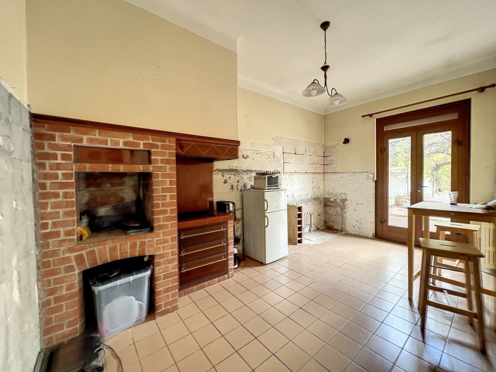 Immeuble de 3 niveaux avec extérieur - Elne - 599b7ee6-d2c8-4f10-b2c2-cc0b4c9e8998