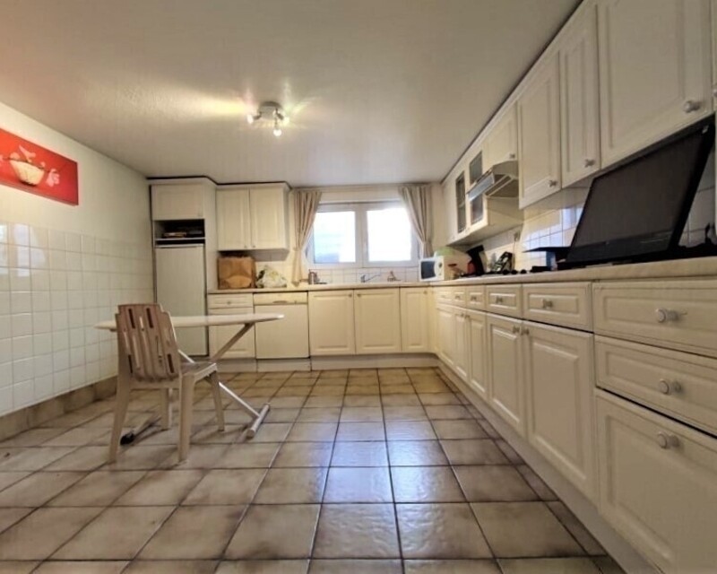 Belle maison individuelle   - Cuisine sous-sol r