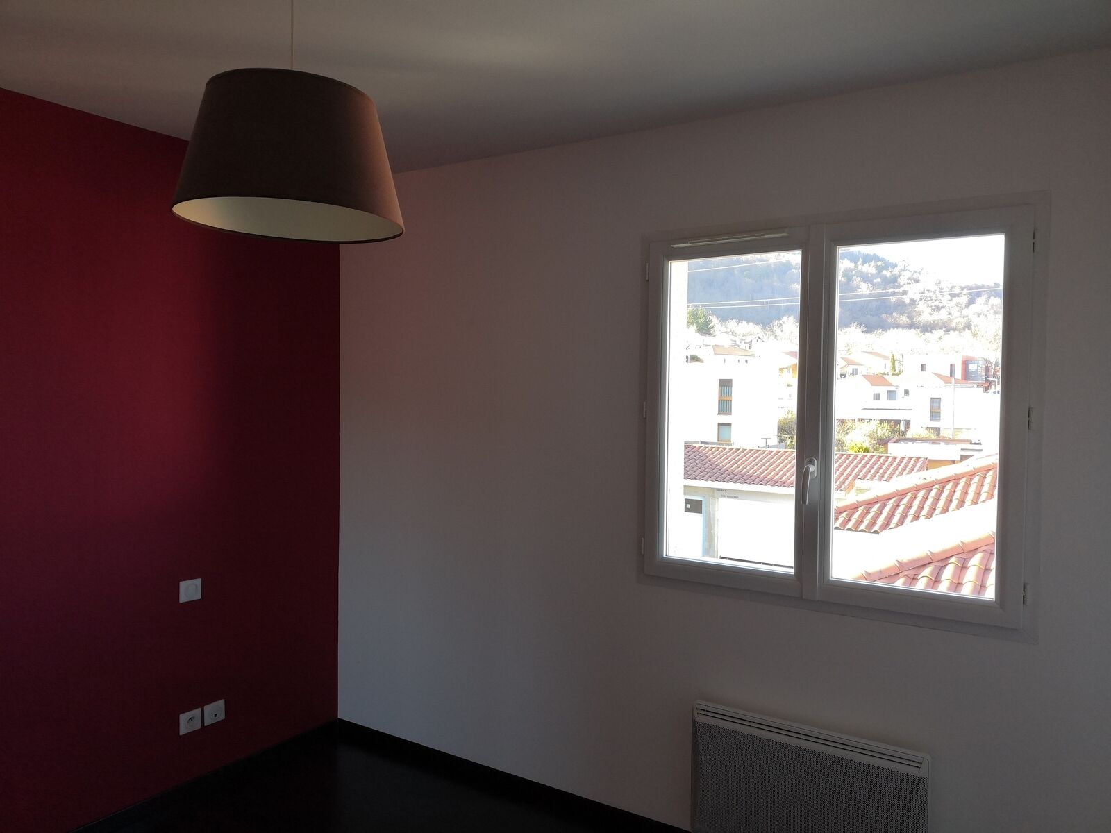 Il est déjà trop tard pour cette maison récente ! - Img 20230207 155451