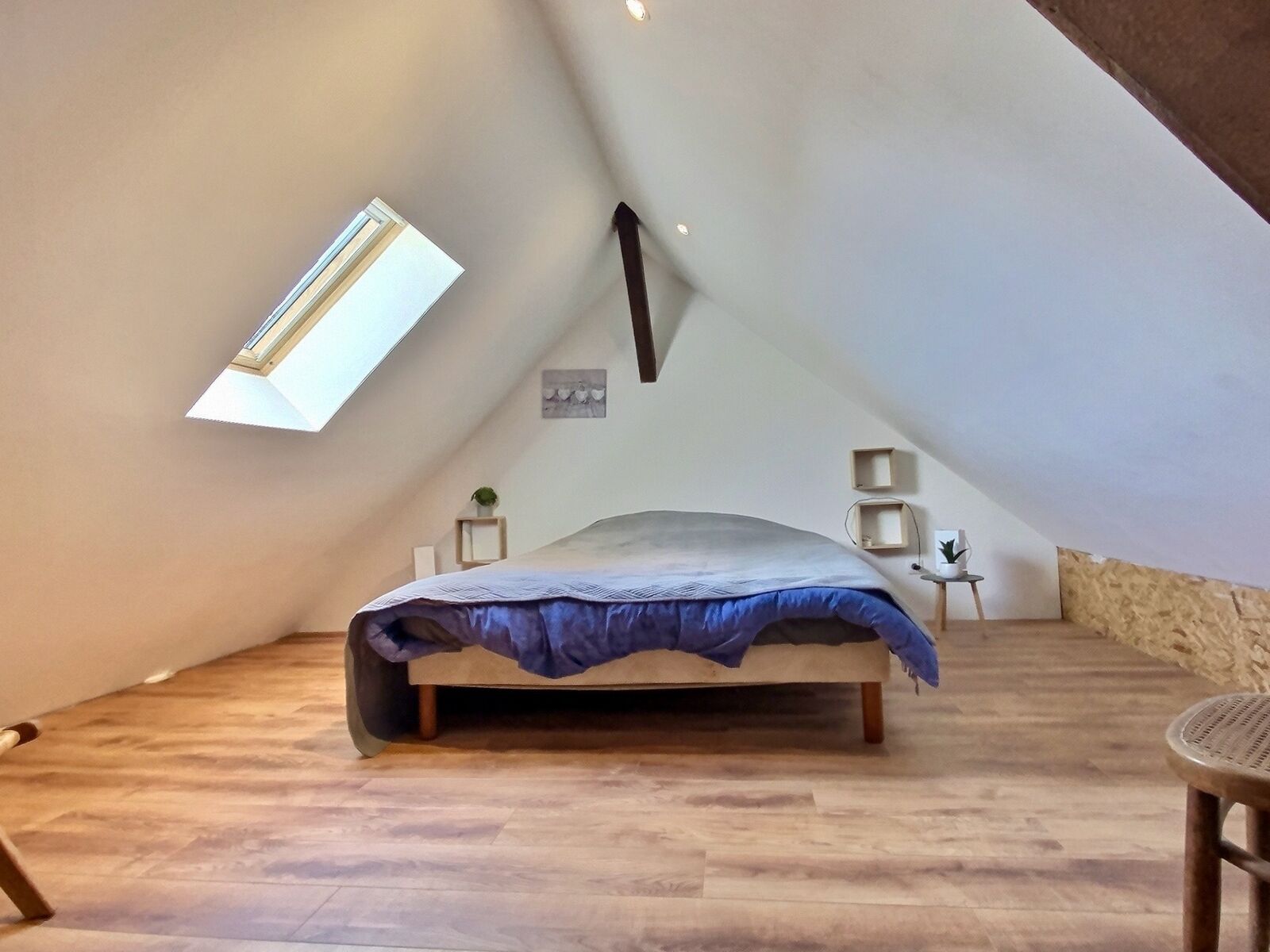 Ancienne grange joliment réhabilitée en habitation - Exposio 127789874