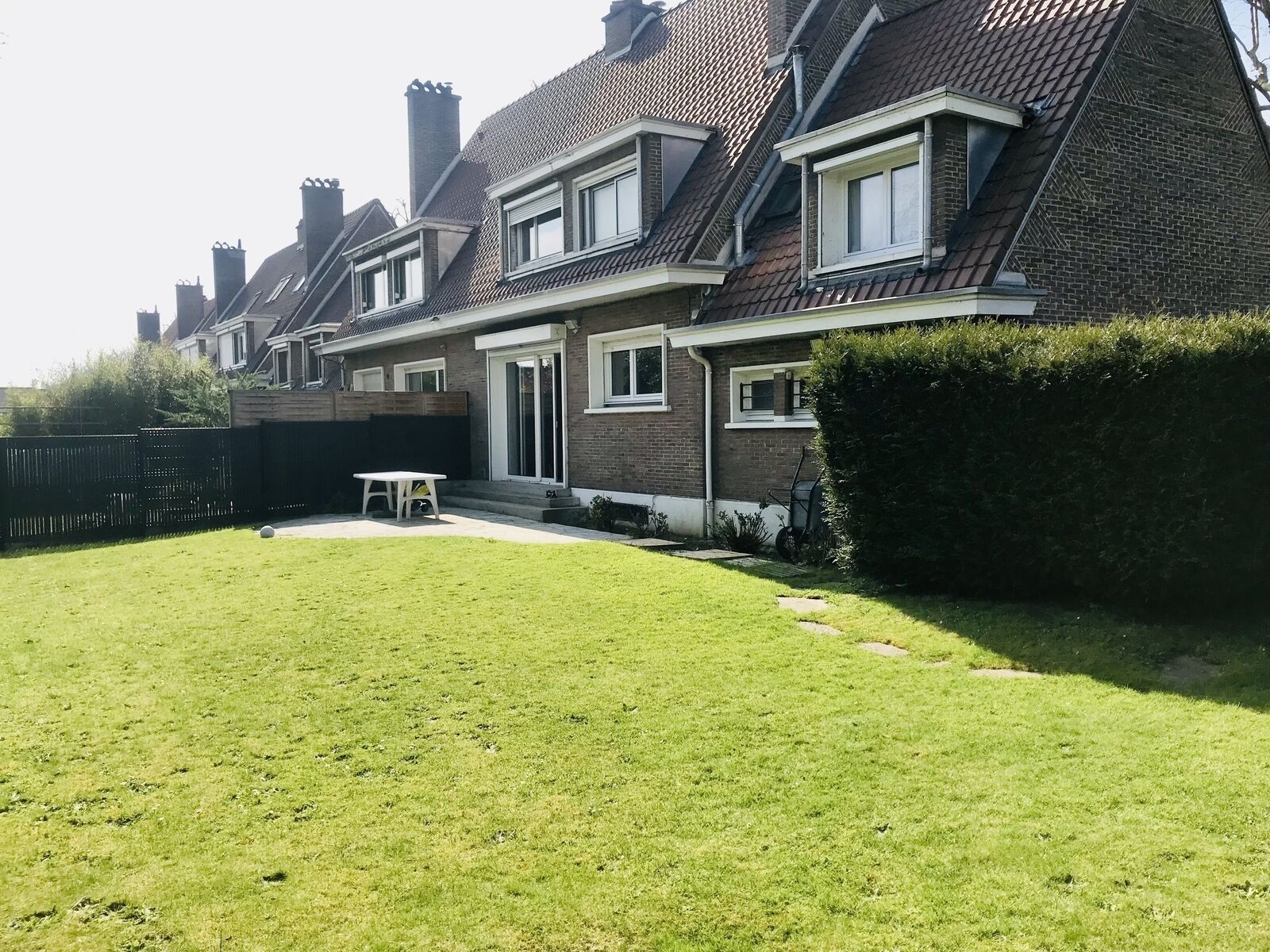 Maison proche du parc de Barbieux 140m2, jardin, garage et sous-sol - D0d1a2d7-c6cc-4ba6-87a6-5fc6917f05cf