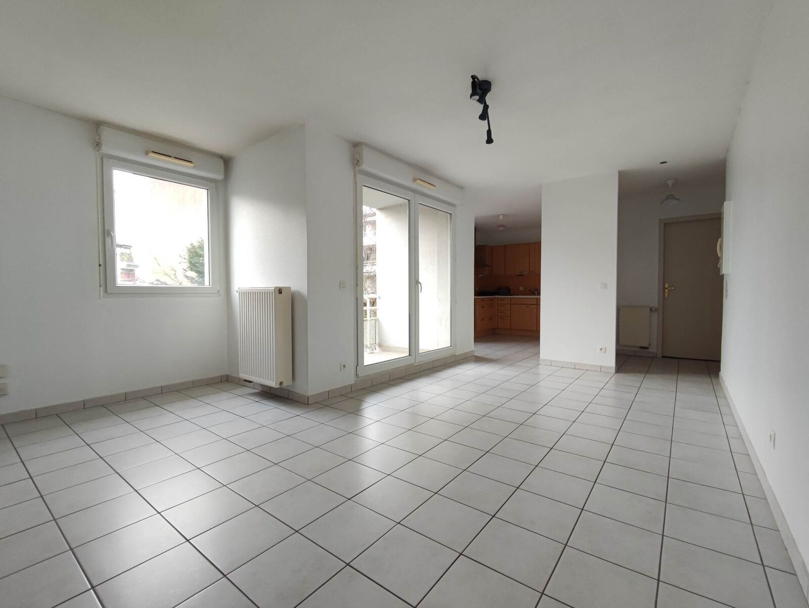 Superbe appartement 2 pièces - Séjour 2