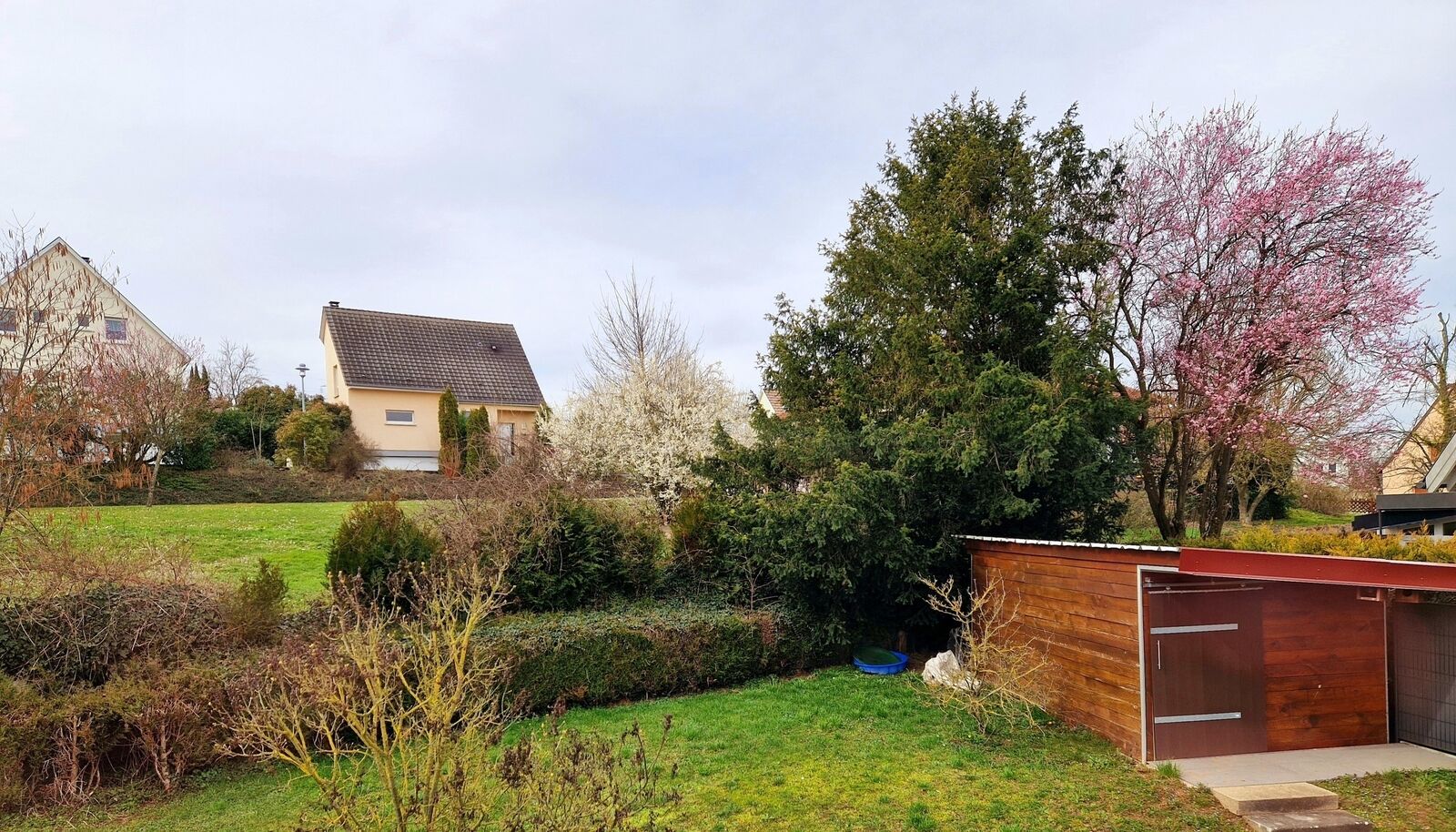 Charmante maison à saisir - Extérieur 2