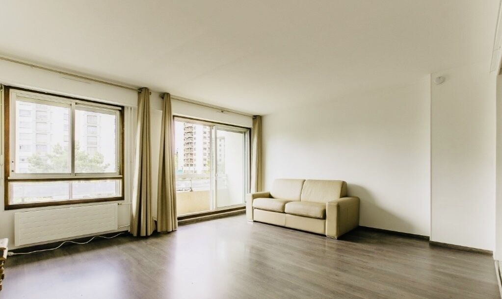 Studio 38m2, balcon et cave  - 6f6534ac-e94b-4170-8935-e32d6fb03bc2