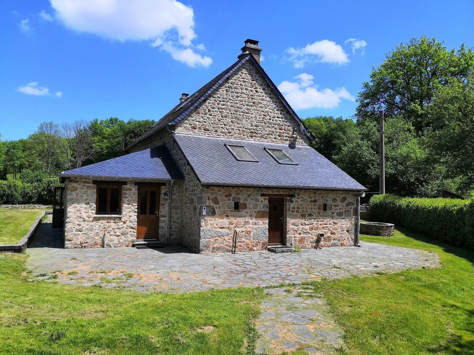 Il est déjà trop tard pour cette belle maison ! - Img 20230527 125836