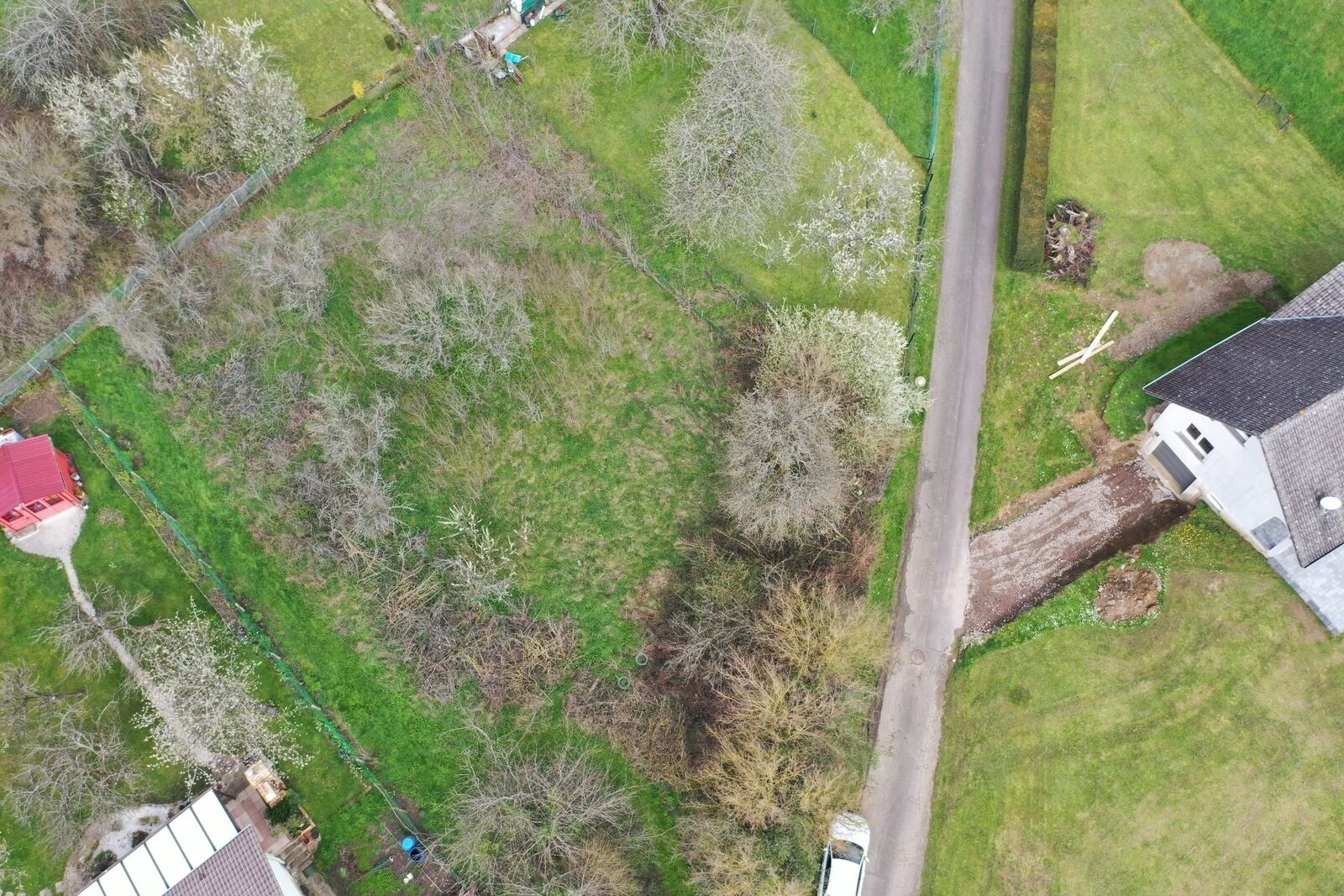 Terrain à bâtir, Secteur Calme, Proche Saint-Avold. - Img 0265