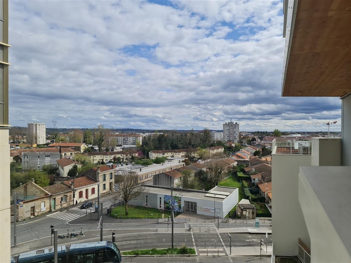 Bordeaux Appartement T2- 1 Chambre-Balcon et parking - 20230327 152812