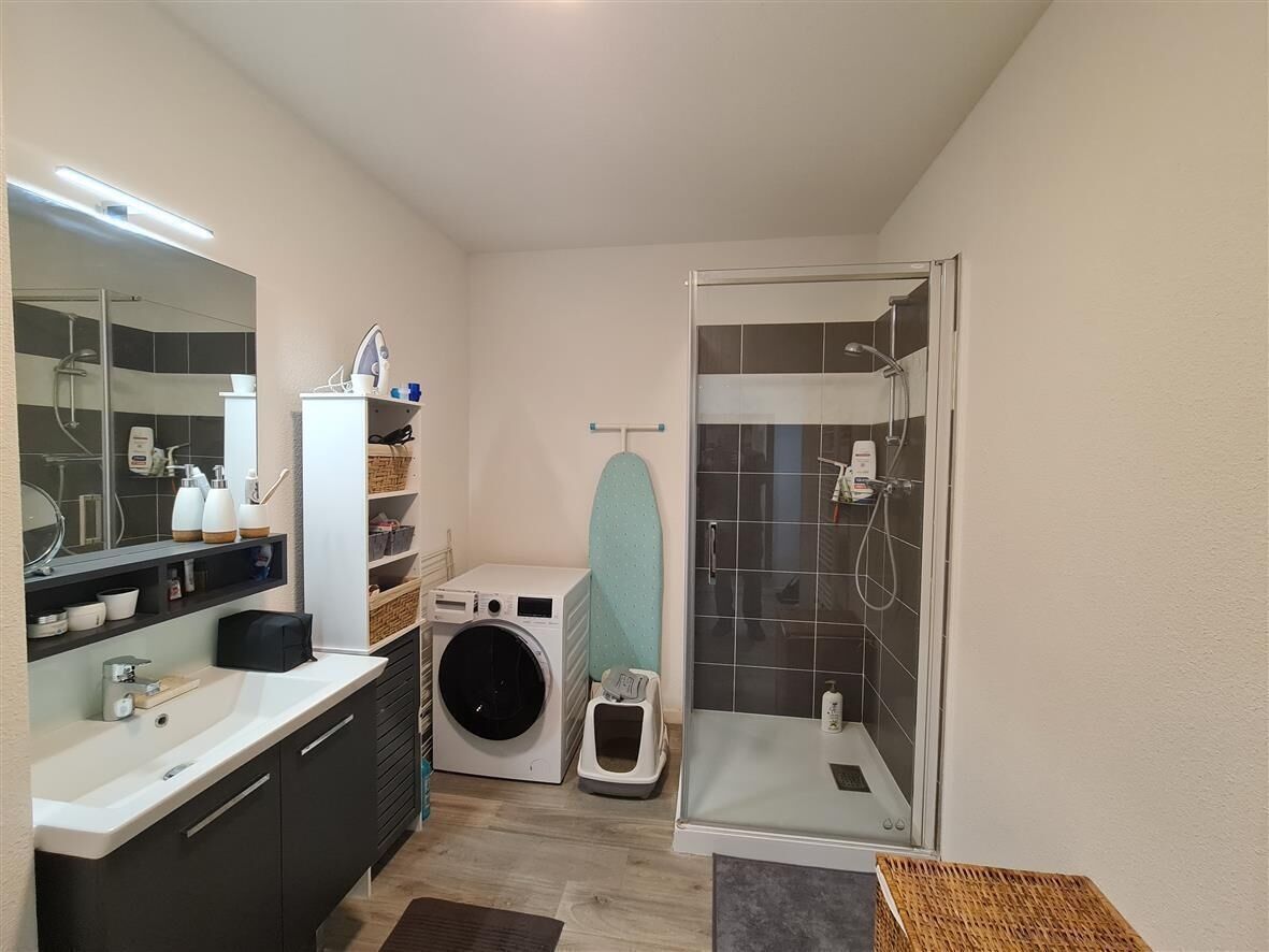 Bordeaux Appartement T2- 1 Chambre-Balcon et parking - 20230327 152923