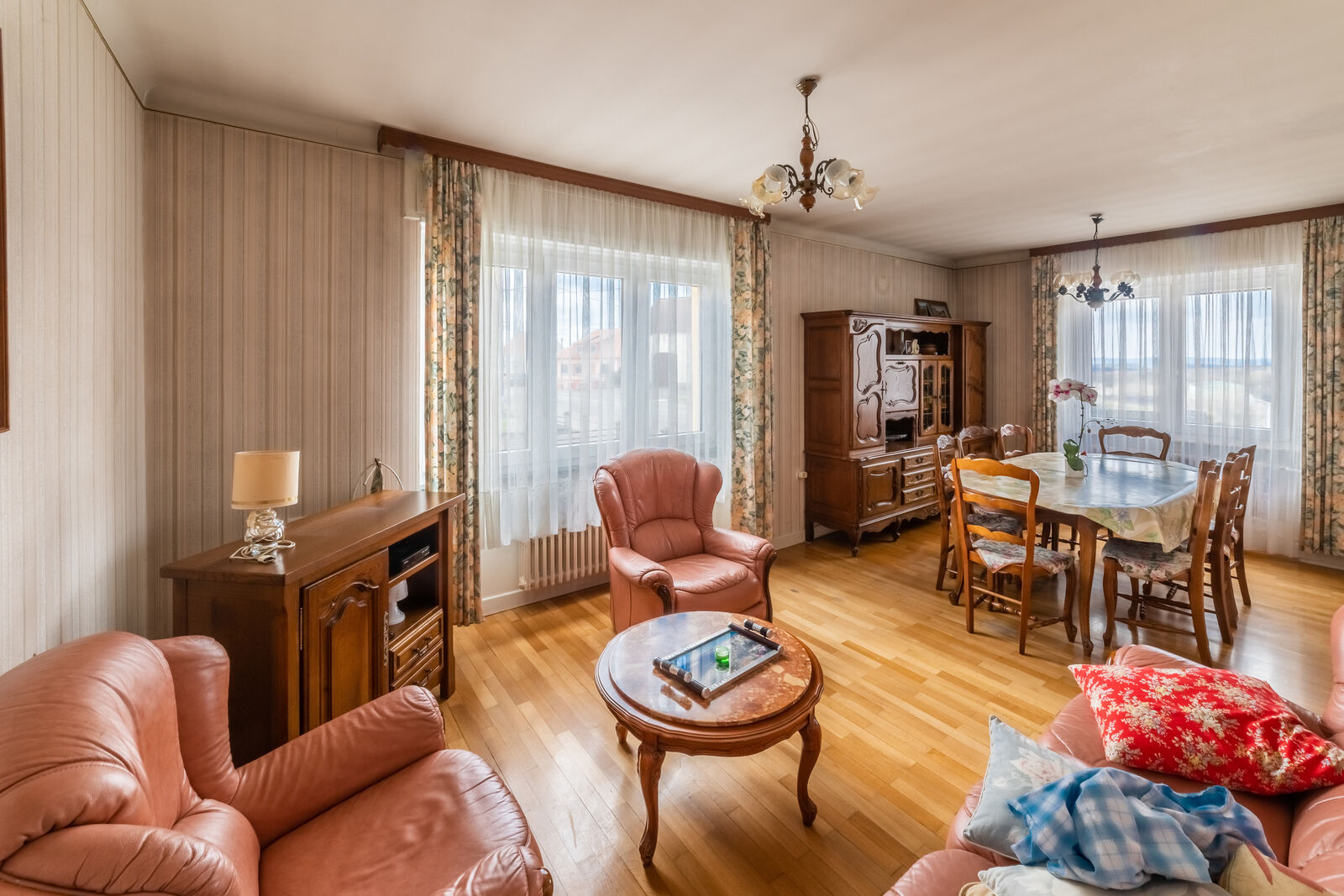 Immeuble à fort potentiel, à 10 mn de Saint-Avold. - 7q8a0327-hdr