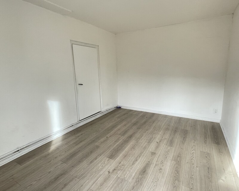 Immeuble à rénover 3 logements  - Img 6157