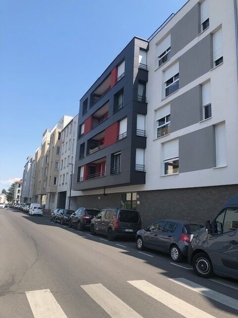 F4 traversant + balcon + garage - Facade 47 rue des petites fermes 67200 koenigshoffen ouest 20230502