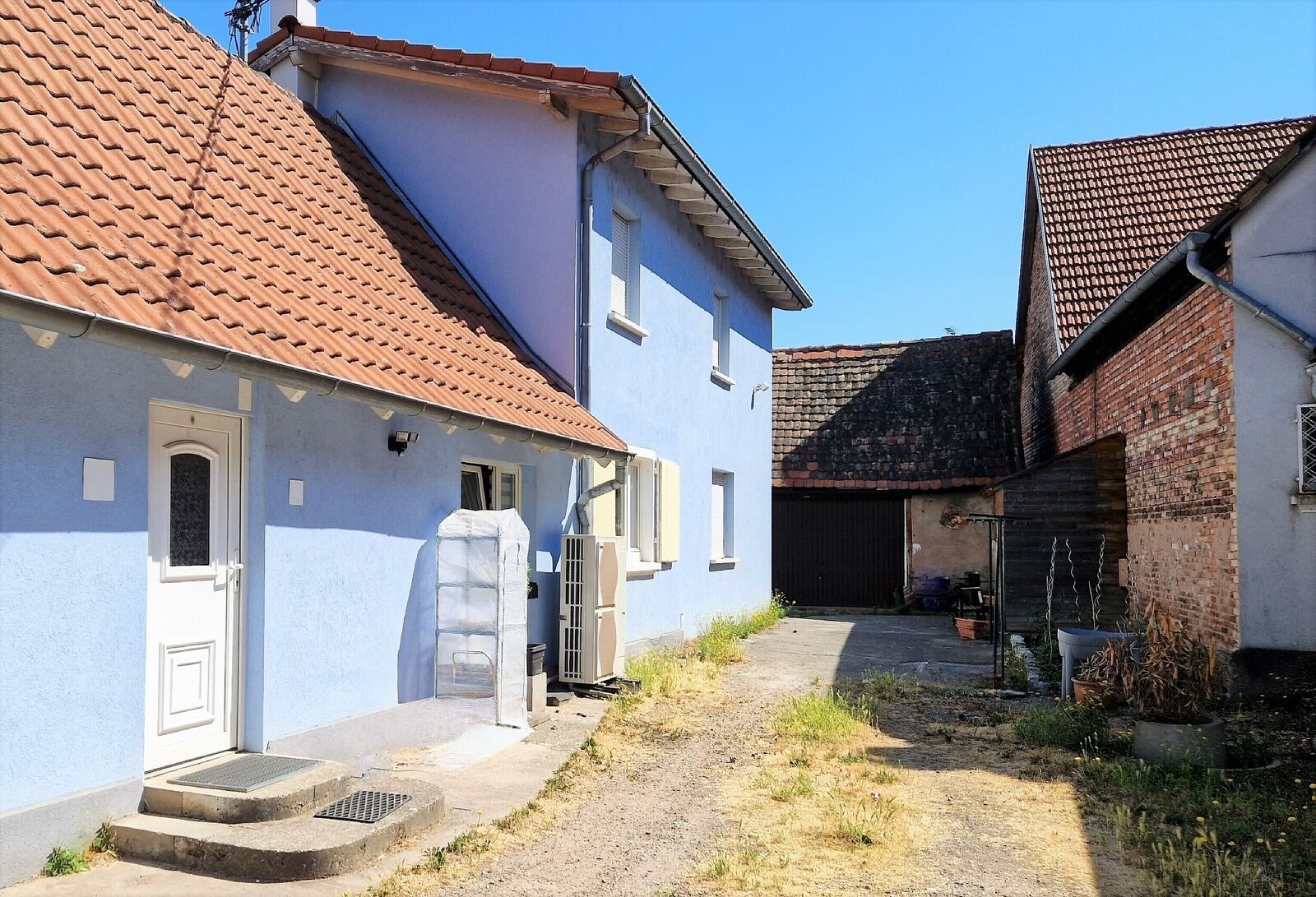 --"Vendu"-- - 20230614 184011 1