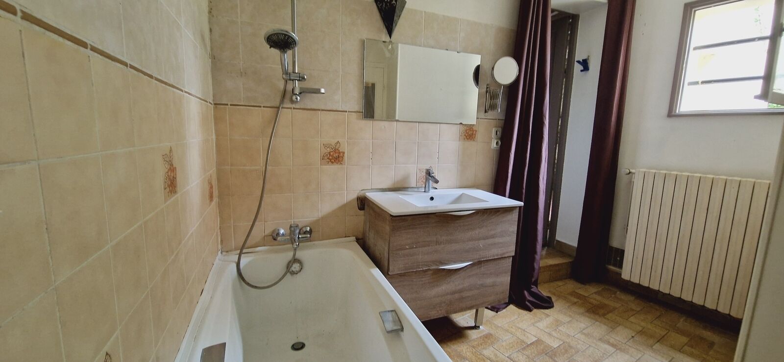 Maison familiale  atypique, gare de st Just en Chaussée - 20230620 111452