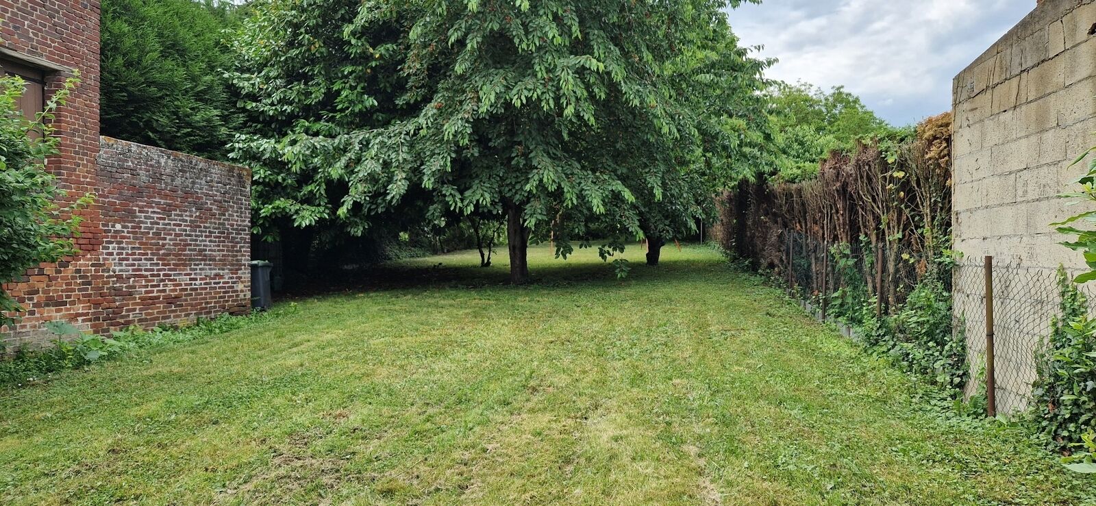 Maison familiale  atypique, gare de st Just en Chaussée - 20230620 104214