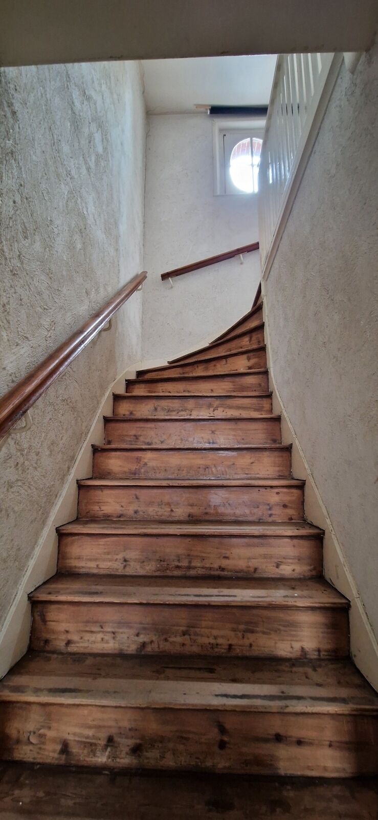 Maison familiale  atypique, gare de st Just en Chaussée - 20230620 110556