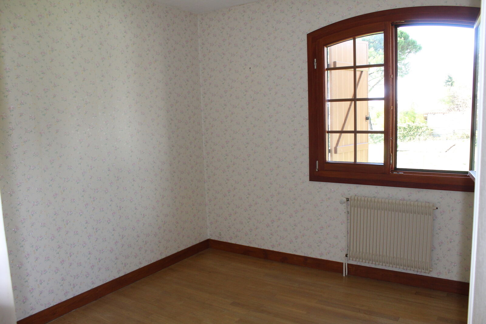 Pavillon sur sous sol. - Img 2870