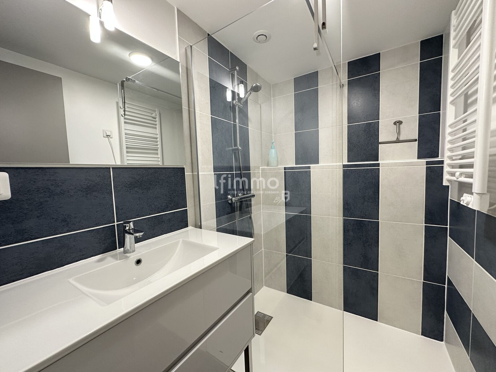 Domaine avec plusieurs habitations sur plus de 11 hectares - Img 0208